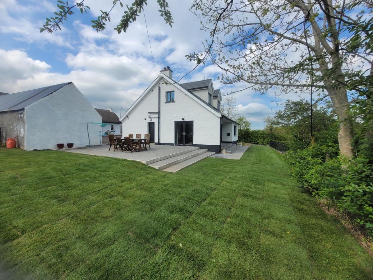 Helen'S Villa Maghera  Exterior photo